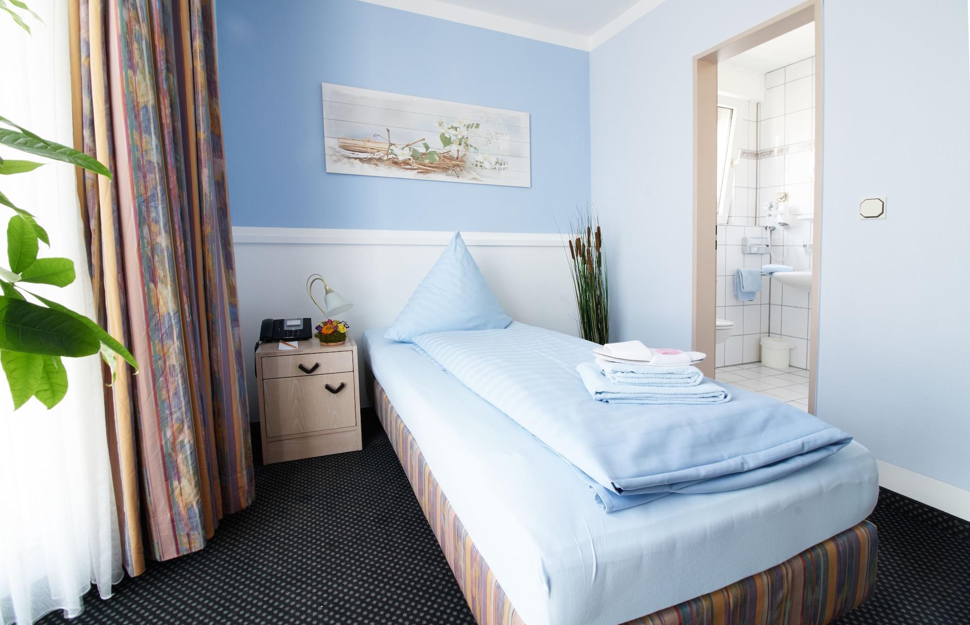 Hotel Zum Eisenhammer Oberhausen  Extérieur photo