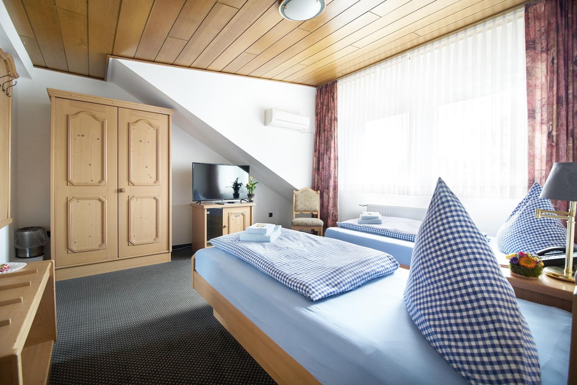 Hotel Zum Eisenhammer Oberhausen  Extérieur photo