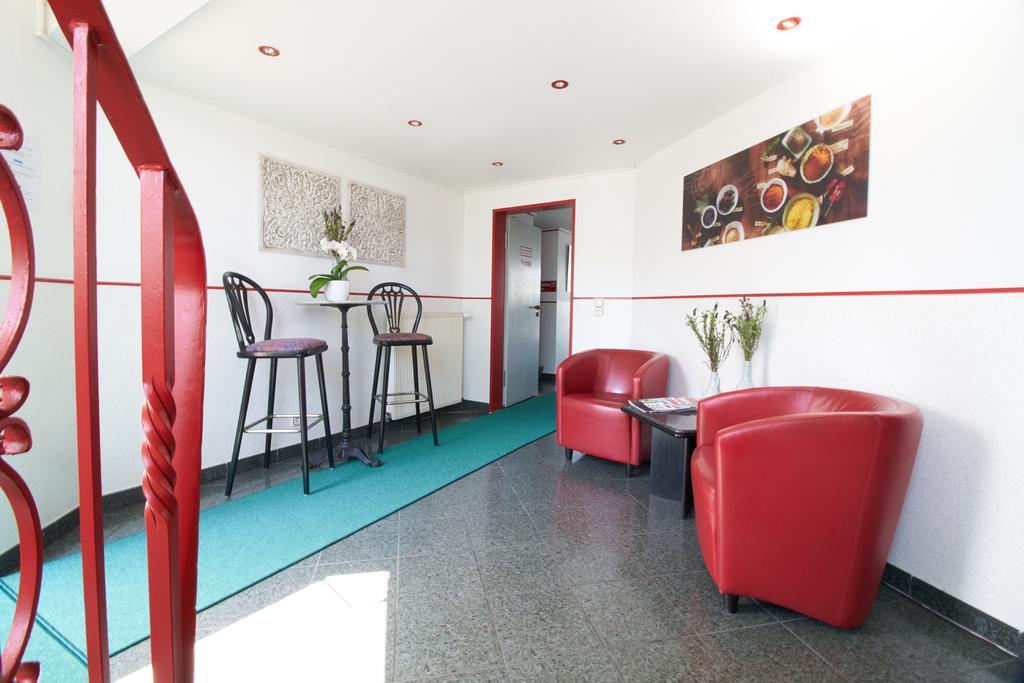 Hotel Zum Eisenhammer Oberhausen  Extérieur photo